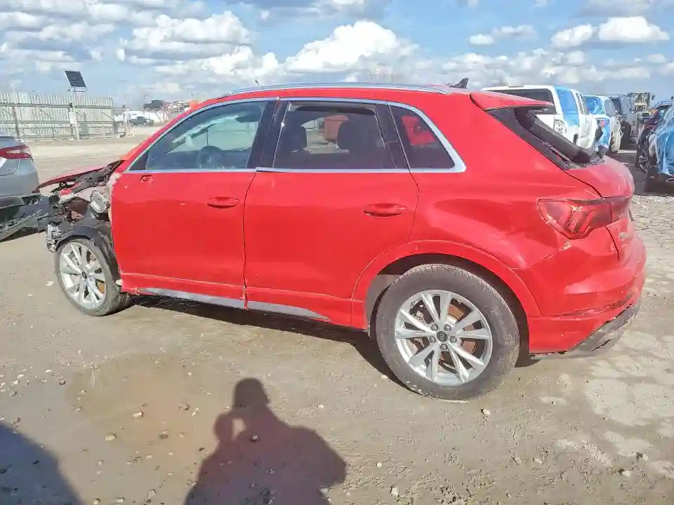 WA1DECF38R1049860 2024 AUDI Q3-1
