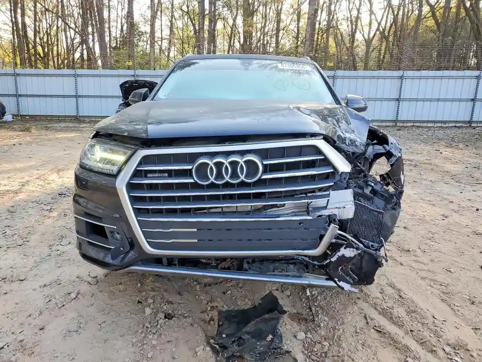 WA1AAAF74KD036601 2019 AUDI Q7-4