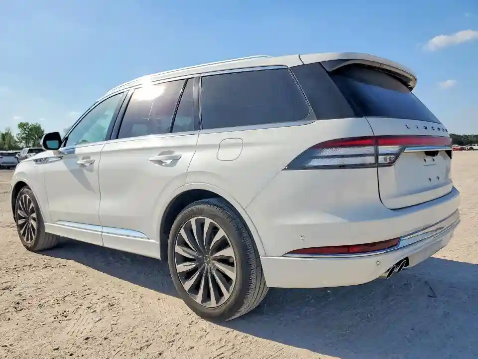 5LMYJ9YY7LGL15526 2020 LINCOLN AVIATOR-1