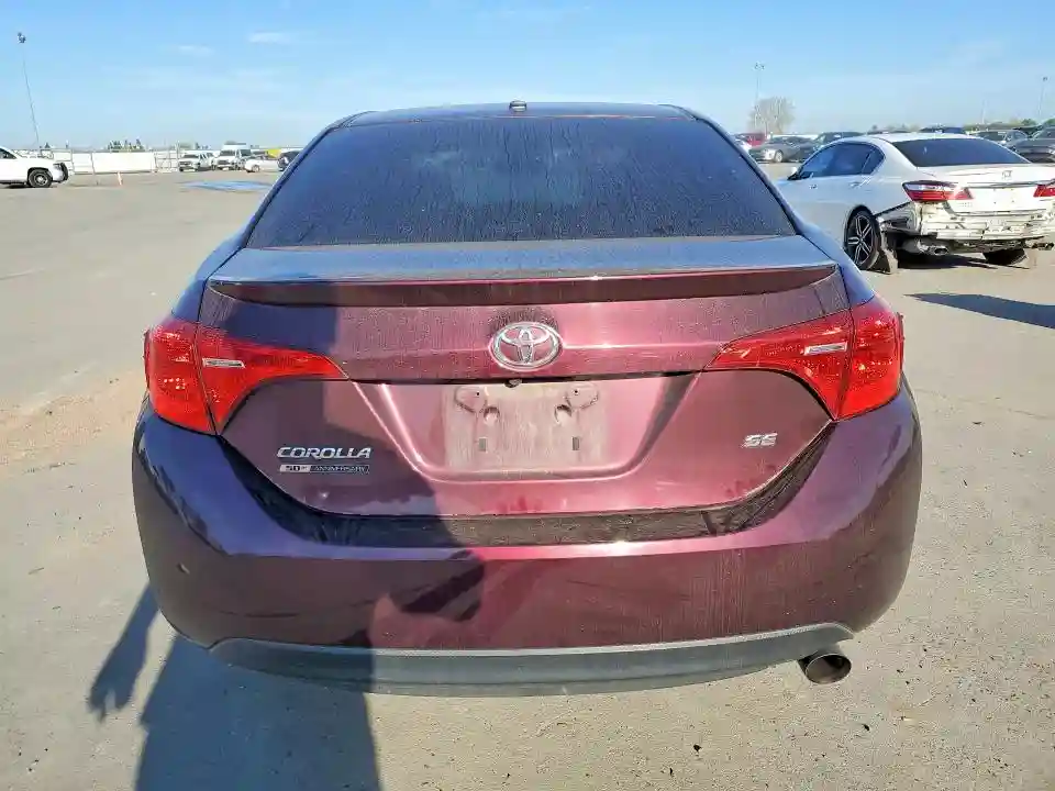 5YFBURHE6HP589669 2017 TOYOTA COROLLA 50-5