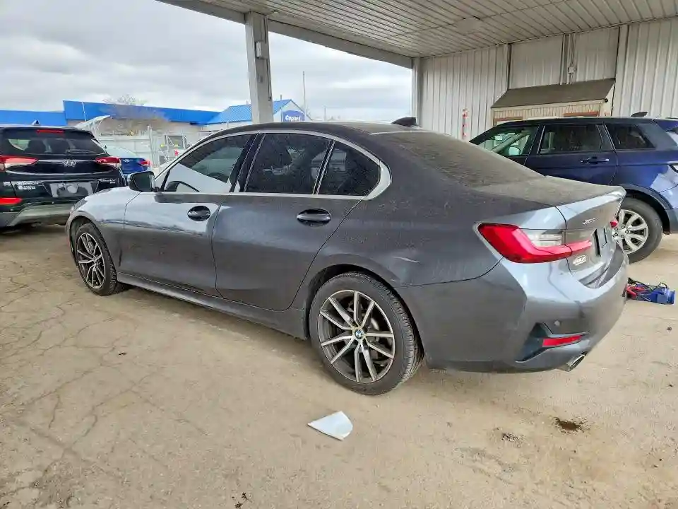 3MW5R7J04M8B53024 2021 BMW 3 SERIES-1