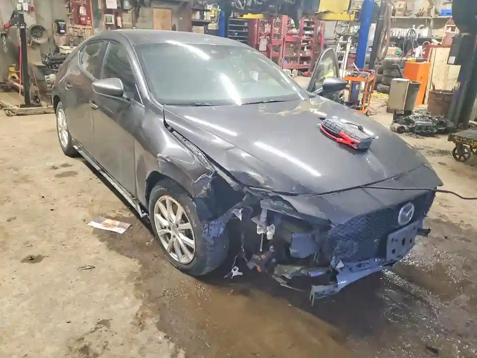 JM1BPBLLXM1340830 2021 MAZDA 3-3