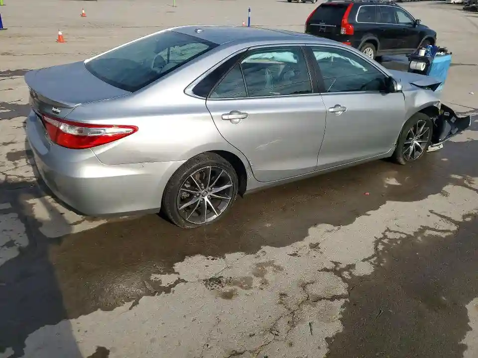 4T1BK1FK7FU028764 2015 TOYOTA CAMRY-2