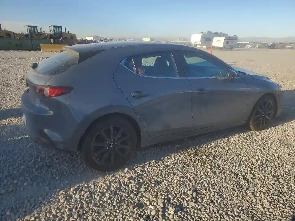 JM1BPBLMXR1709413 2024 MAZDA 3-2