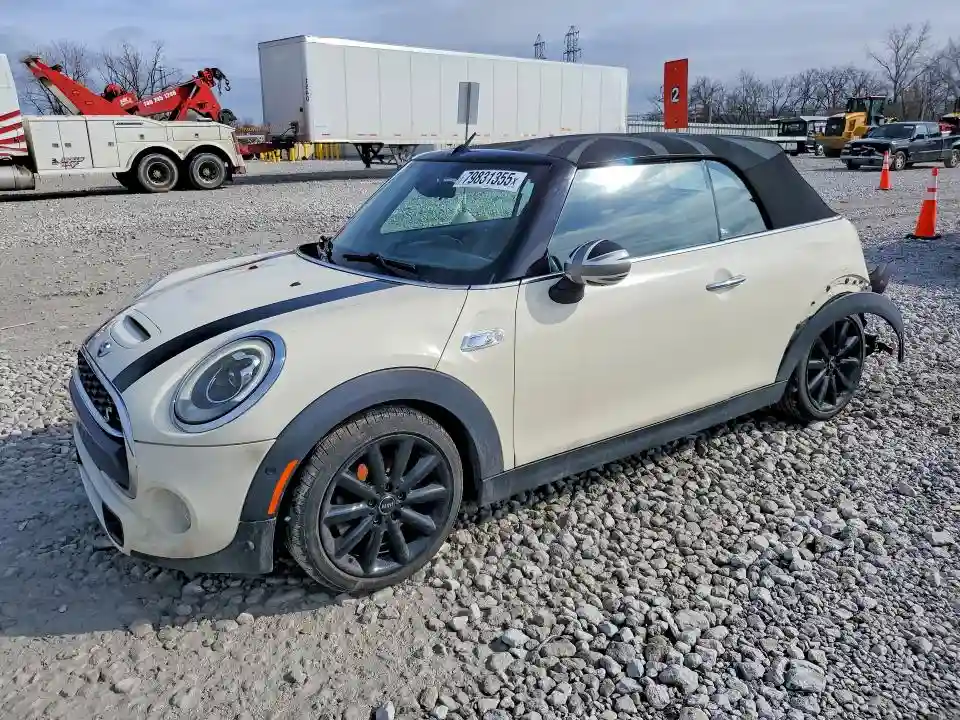 WMWWG9C50J3C82478 2018 MINI COOPER-0