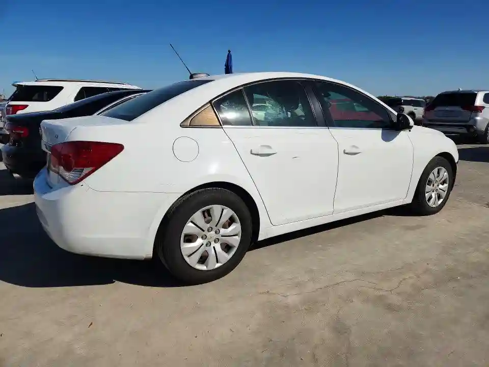 1G1PE5SB9G7102726 2016 CHEVROLET CRUZE-2