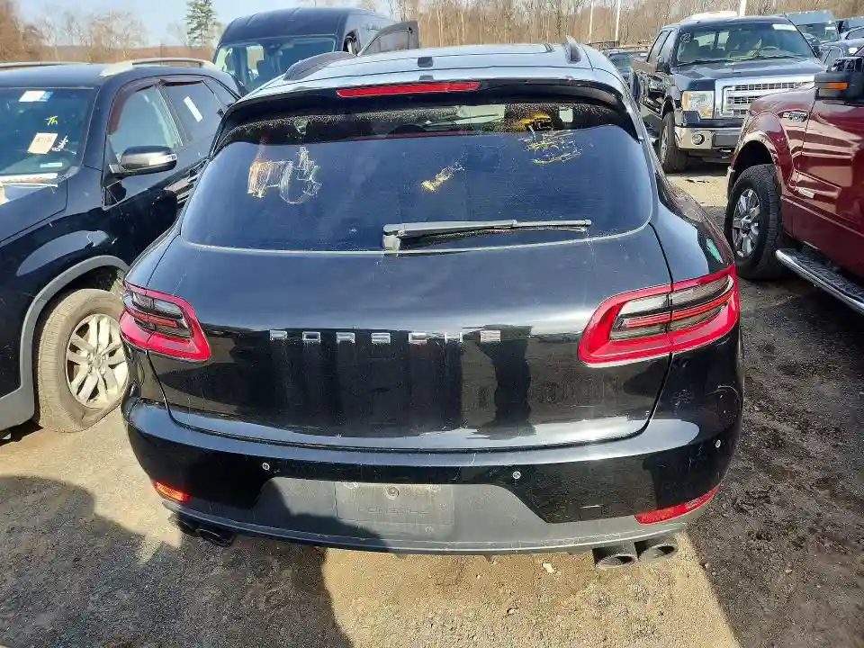 WP1AB2A54FLB62076 2015 PORSCHE MACAN-5
