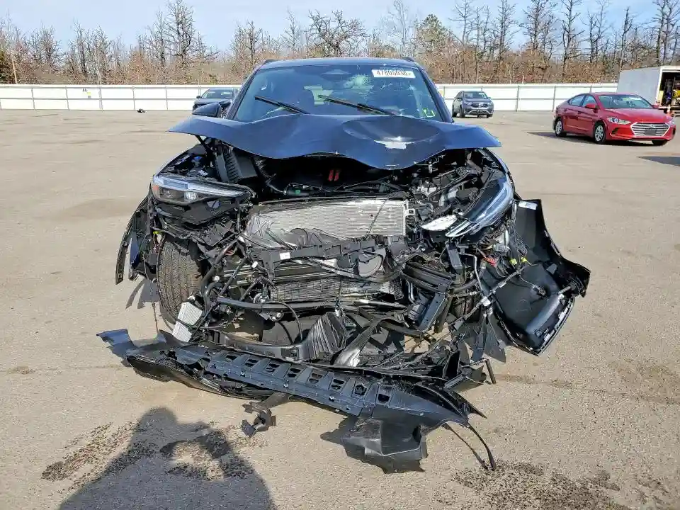 WA125AGU0S2122397 2025 AUDI SQ5-4