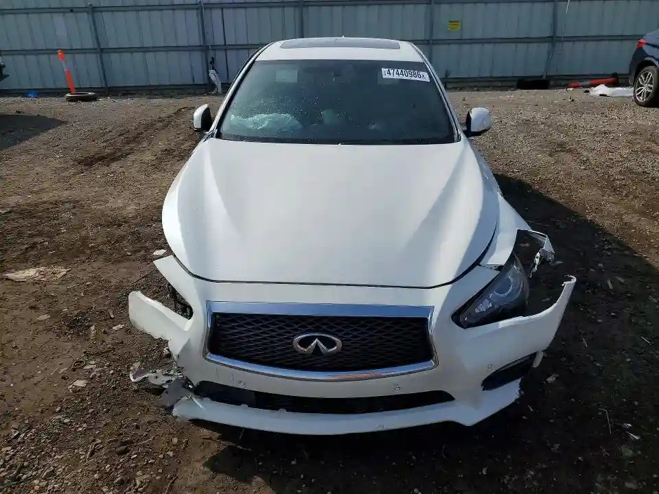 JN1EV7AP3HM732013 2017 INFINITI Q50-4