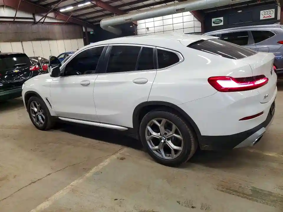 5UX33DT09N9K12081 2022 BMW X4-1