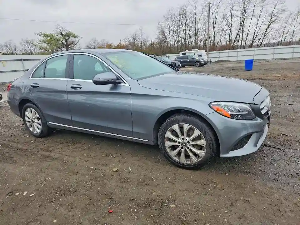 55SWF8EB5KU300525 2019 MERCEDES-BENZ C-CLASS-3
