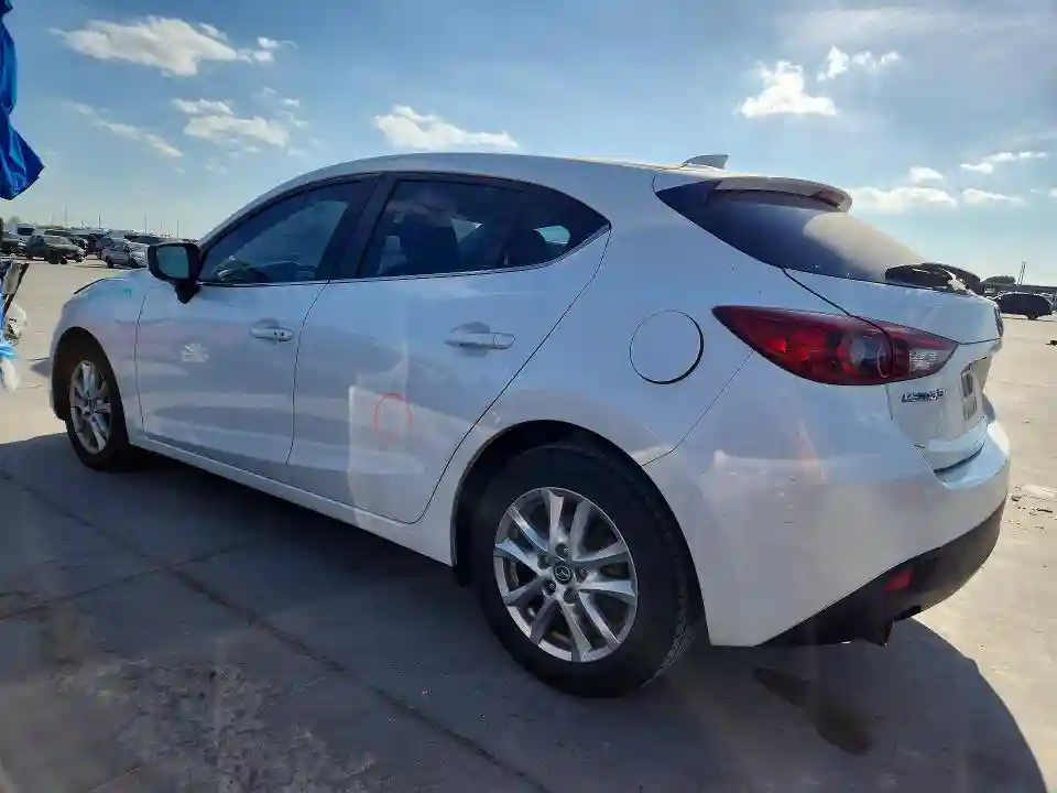 3MZBM1L71FM190258 2015 MAZDA 3-1