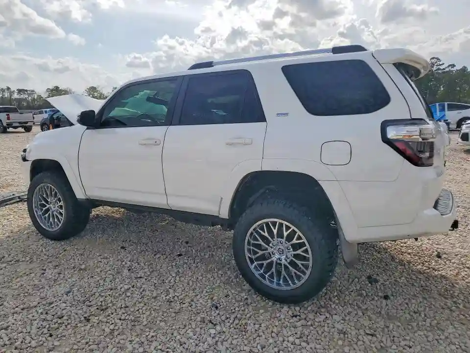 JTEZU5JR6K5197005 2019 TOYOTA 4RUNNER-1