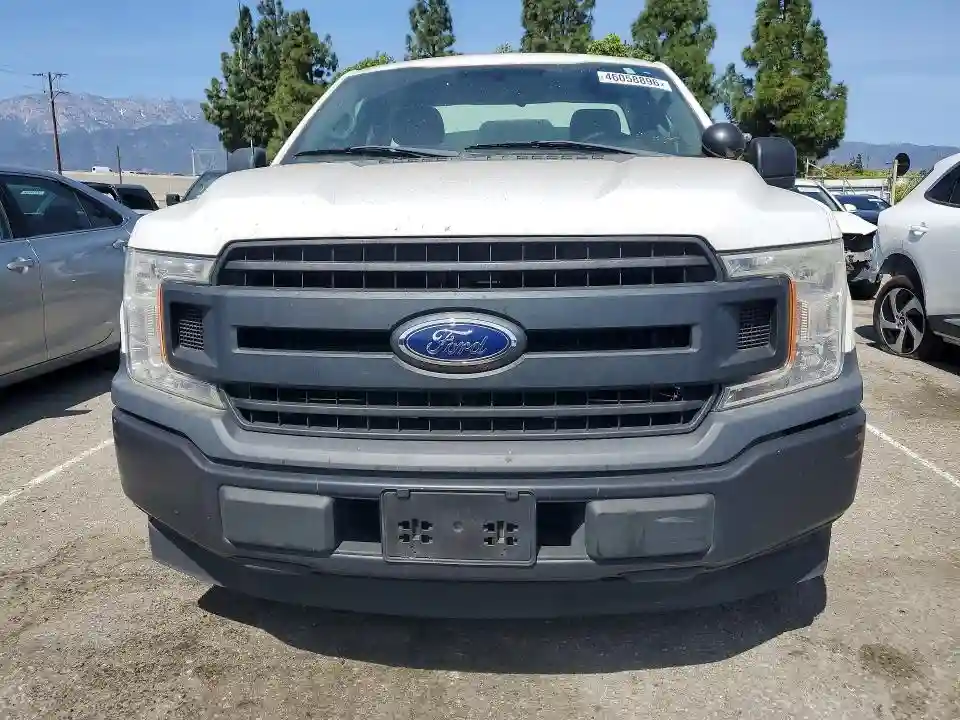 1FTNF1CG3JKC11072 2018 FORD F150-4