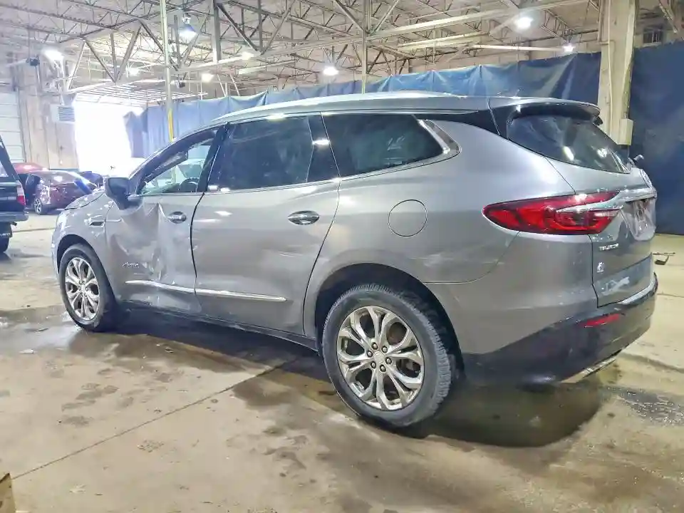 5GAEVCKW0JJ199915 2018 BUICK ENCLAVE-1