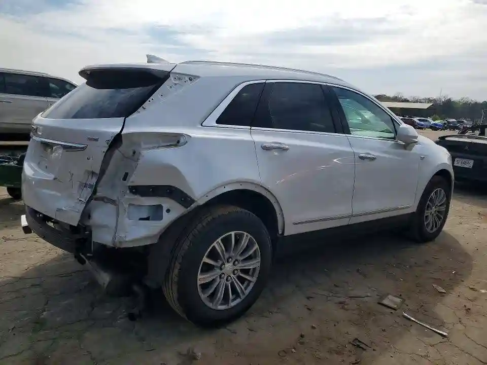 1GYKNCRS8JZ176298 2018 CADILLAC XT5-2
