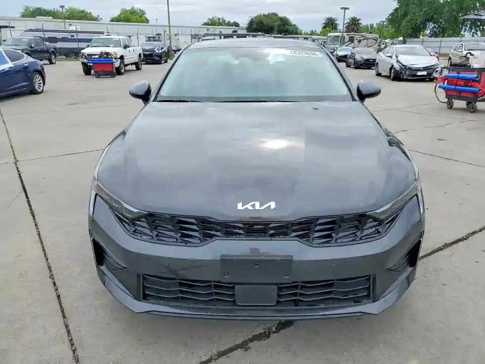 KNAG24J73S5304504 2025 KIA K5-4