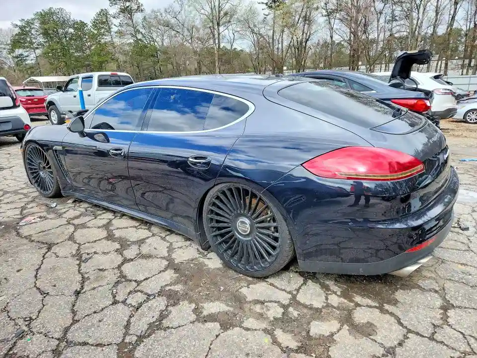 WP0AB2A72GL050638 2016 PORSCHE PANAMERA-1