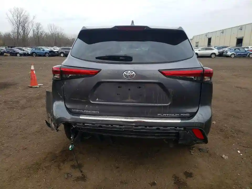 5TDFZRBH9LS052090 2020 TOYOTA HIGHLANDER-5