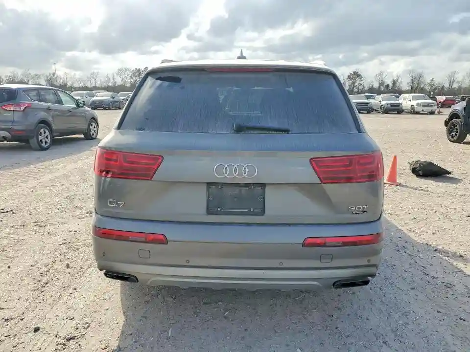 WA1VABF72JD009581 2018 AUDI Q7-5