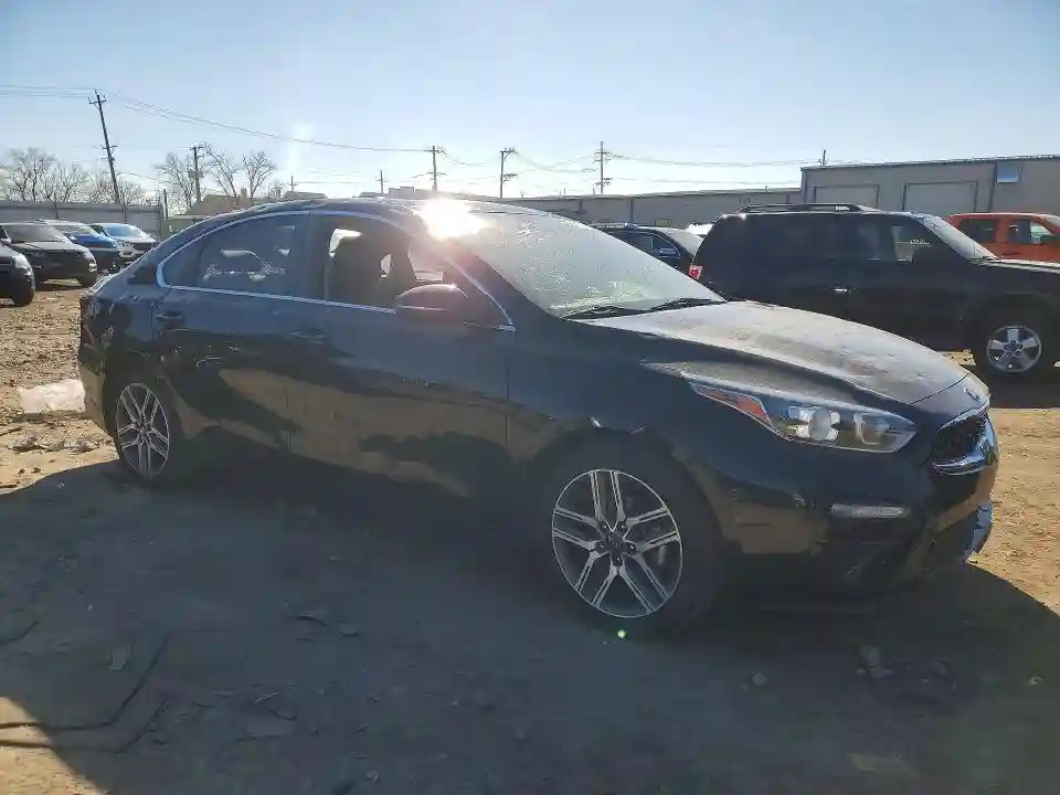 3KPF54AD8ME405203 2021 KIA FORTE-3