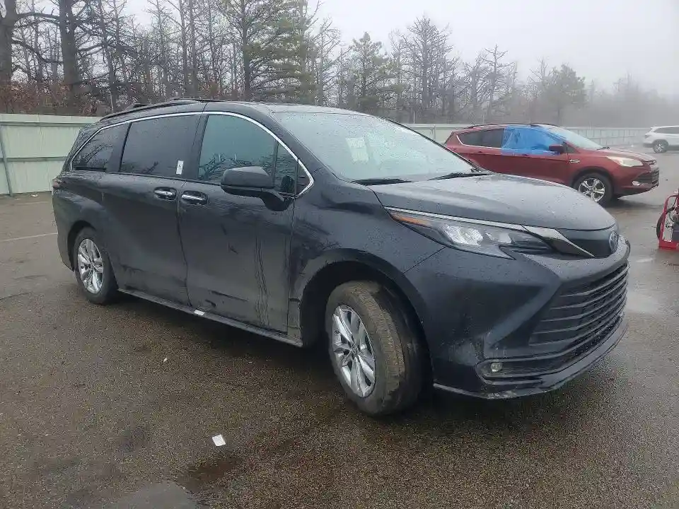 5TDCSKFC4PS083847 2023 TOYOTA SIENNA-3