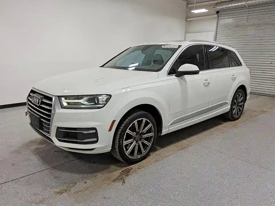 WA1LHAF70HD044594 2017 AUDI Q7-0