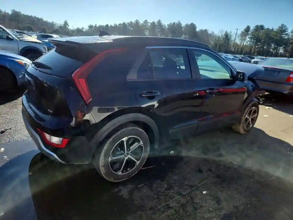 KNDCP3LE8R5147488 2024 KIA NIRO-2