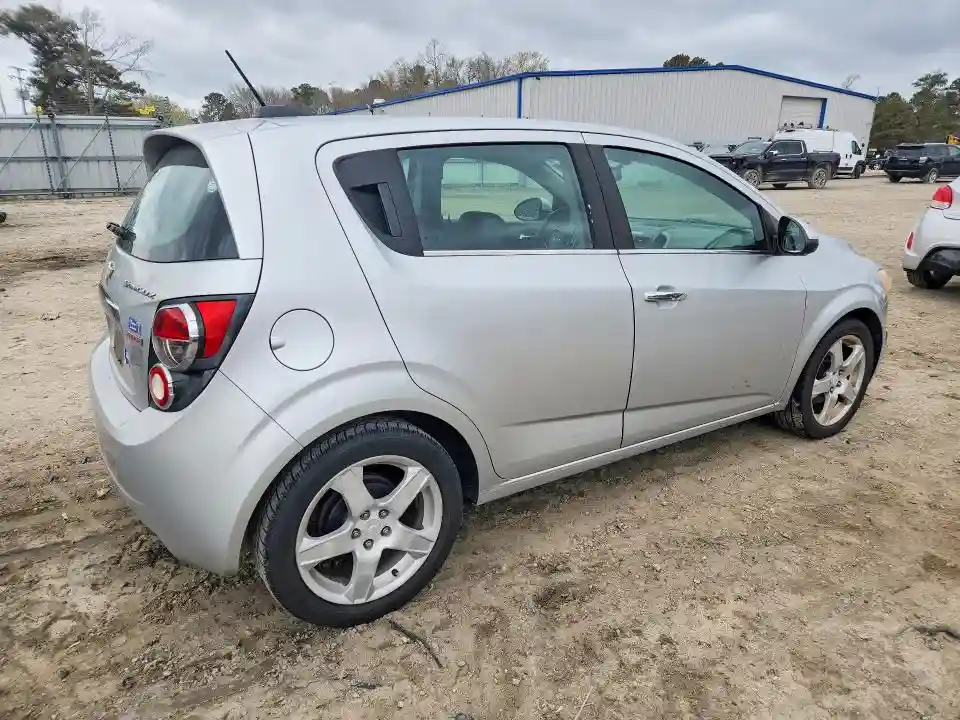 1G1JE6SB6F4106518 2015 CHEVROLET SONIC-2