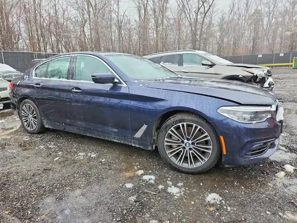 WBAJE7C38HG889876 2017 BMW 5 SERIES-3