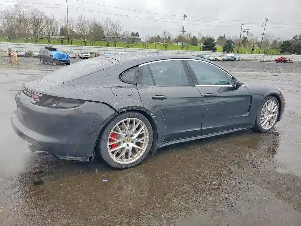 WP0AF2A73HL150690 2017 PORSCHE PANAMERA-2