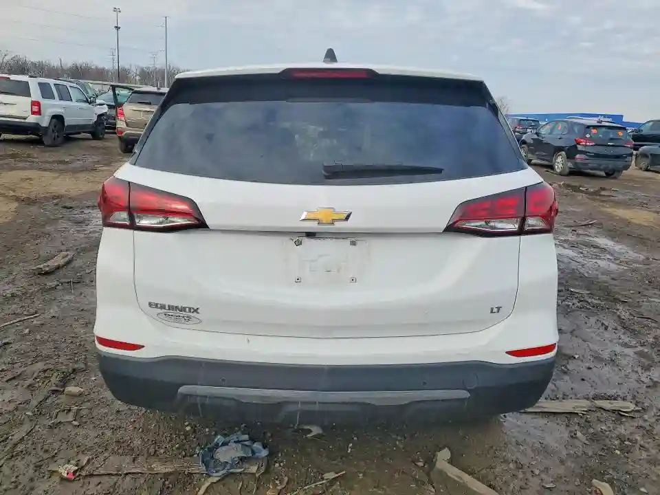 3GNAXKEV8NL275021 2022 CHEVROLET EQUINOX-5