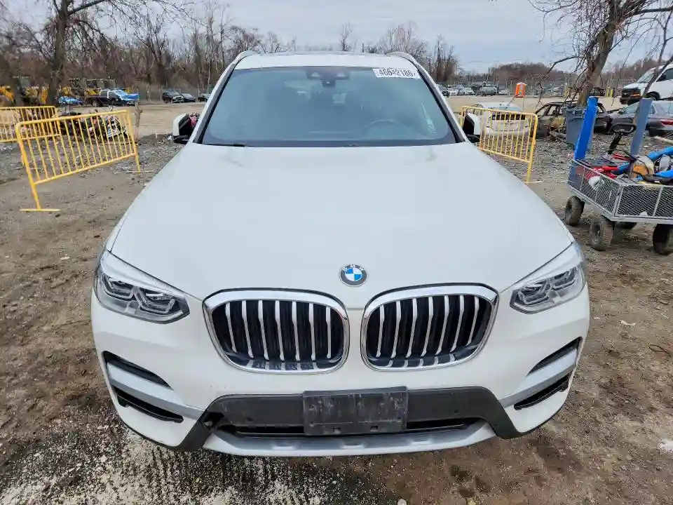 5UXTY5C00M9F64877 2021 BMW X3-4
