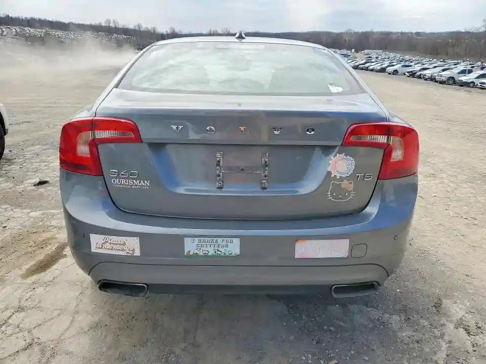 YV126MFK6G2393471 2016 VOLVO S60-5