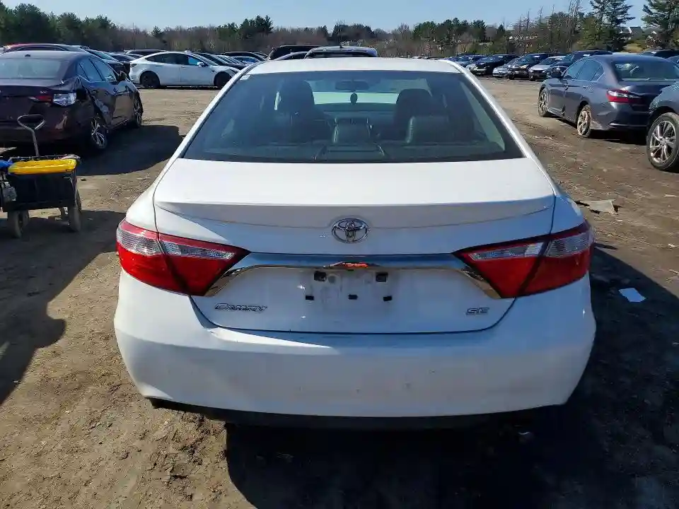 4T1BF1FK2GU137459 2016 TOYOTA CAMRY-5