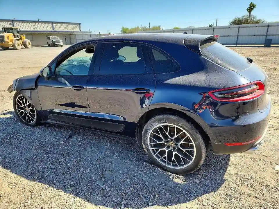 WP1AA2A57JLB20318 2018 PORSCHE MACAN-1