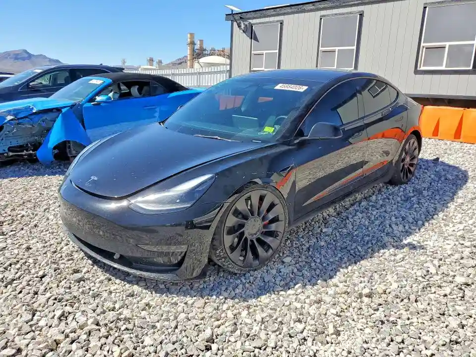 5YJ3E1EC8PF518179 2023 TESLA MODEL 3-0