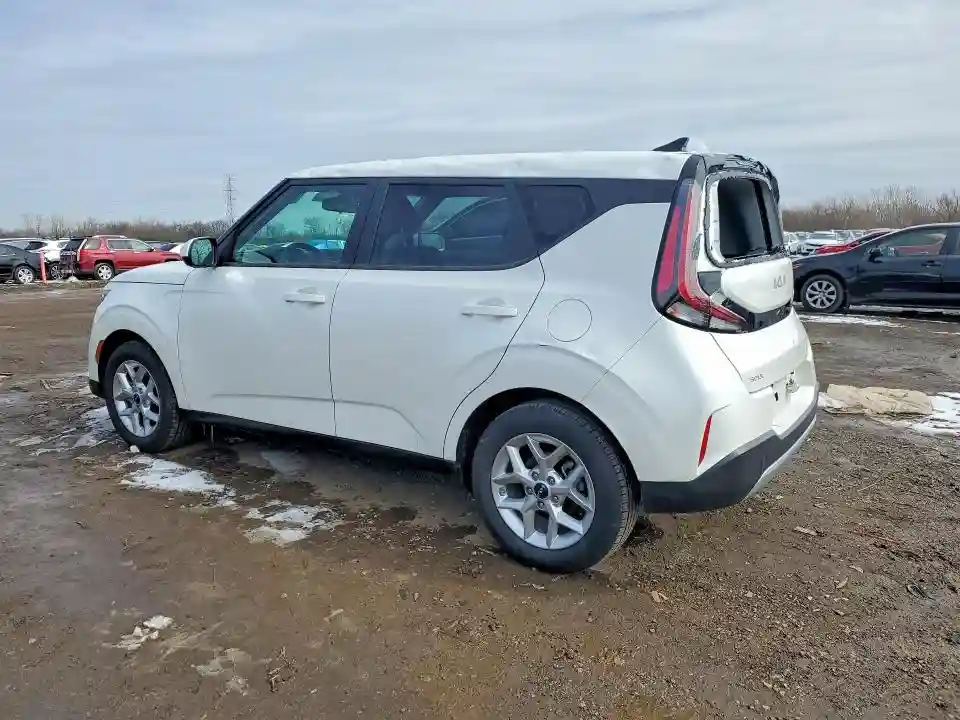 KNDJ23AU6S7940332 2025 KIA SOUL-1