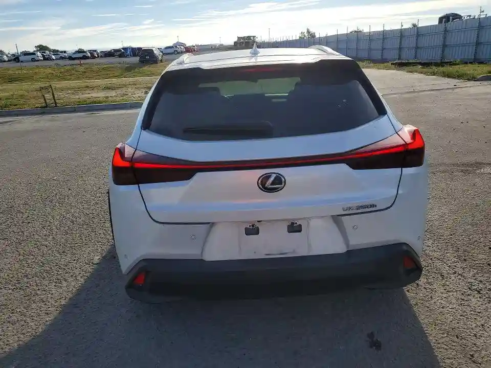 JTHP9JBH2M2044023 2021 LEXUS UX 250H BA-5