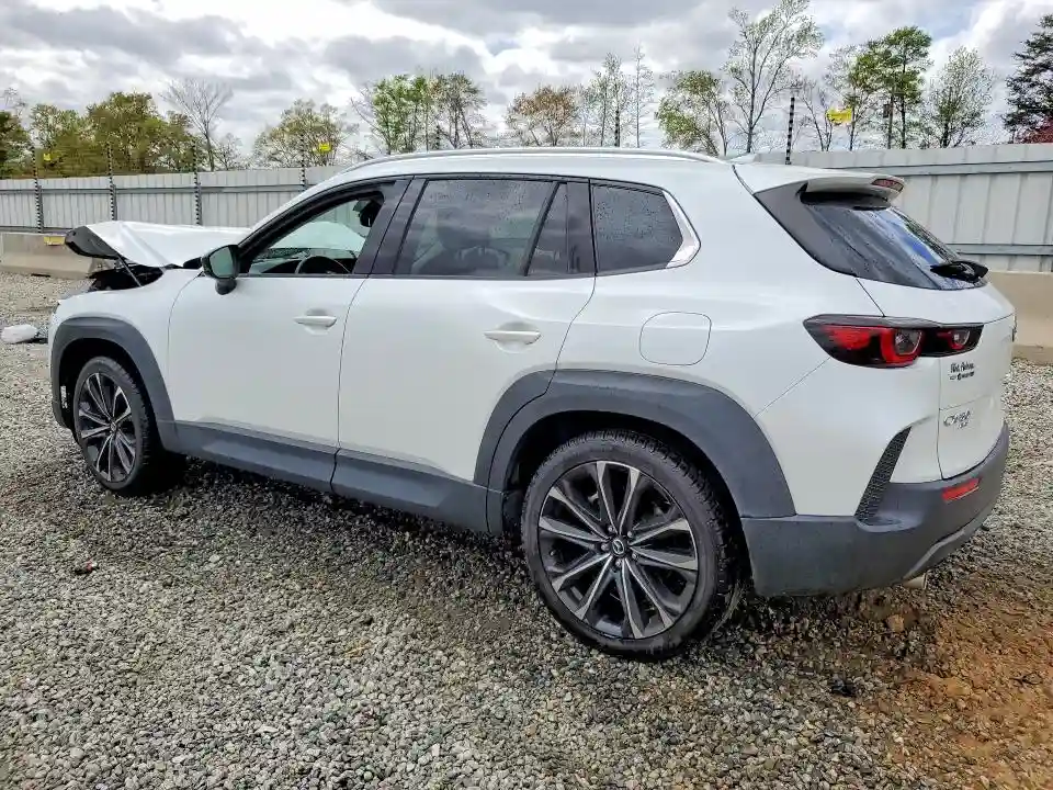 7MMVABEM6PN113796 2023 MAZDA CX-50-1