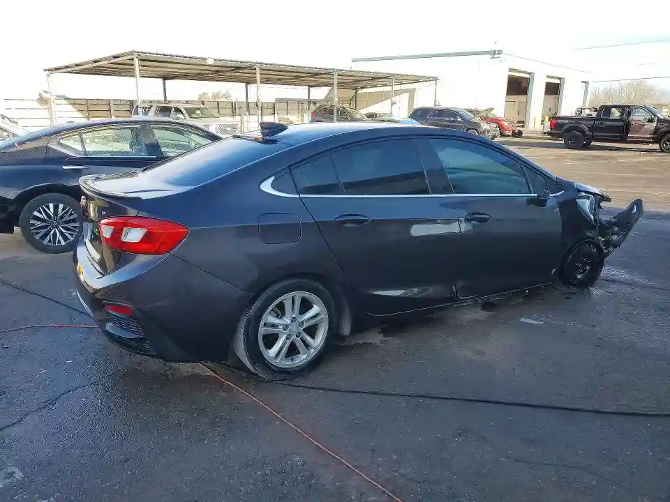 1G1BD5SM0H7121620 2017 CHEVROLET CRUZE-2
