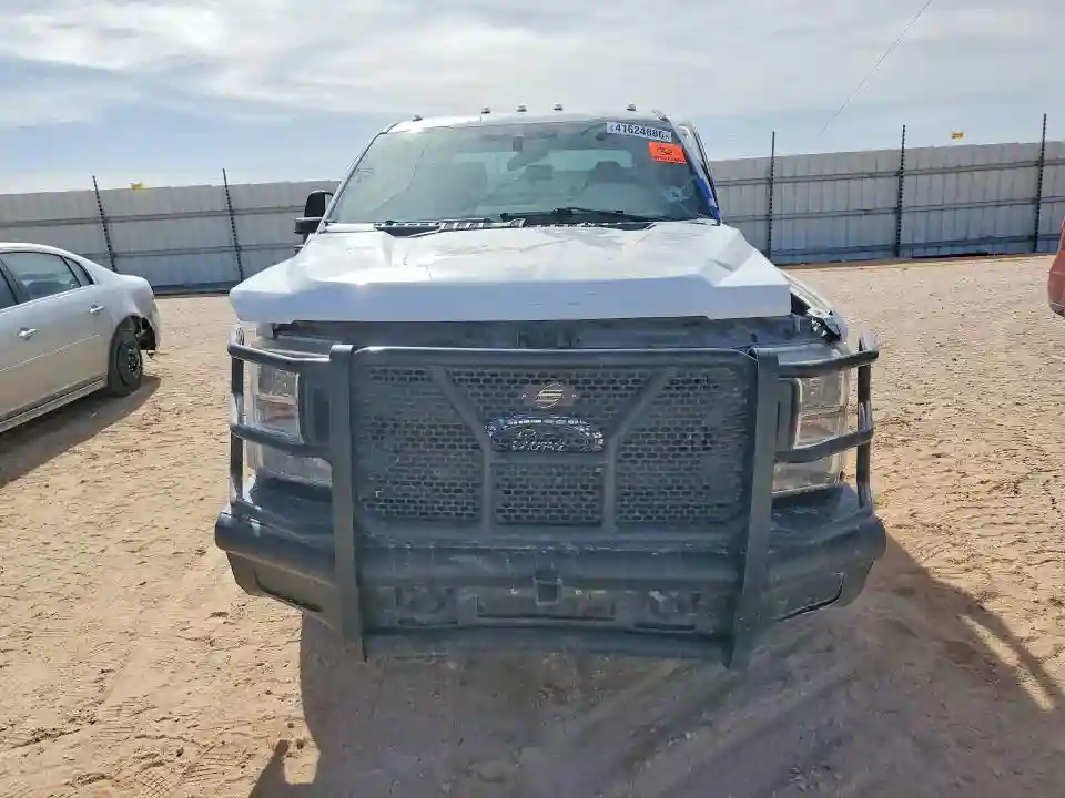 1FT8W2BT8NEF74764 2022 FORD F250-4