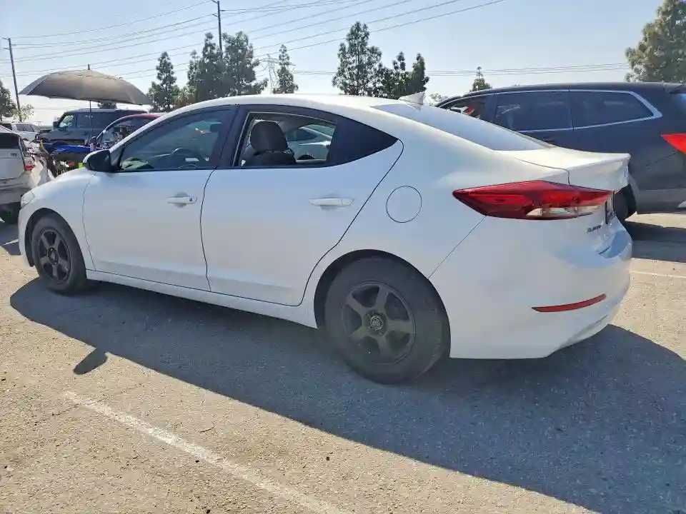 5NPD74LF4HH085069 2017 HYUNDAI ELANTRA-1
