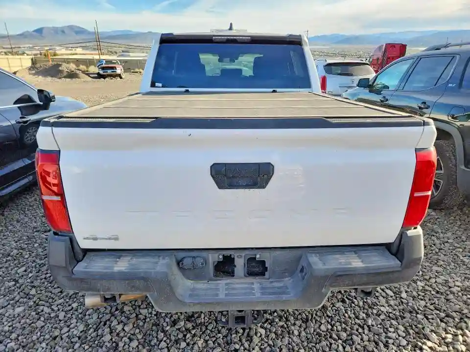 3TYLD5KN4ST013331 2025 TOYOTA TACOMA-5