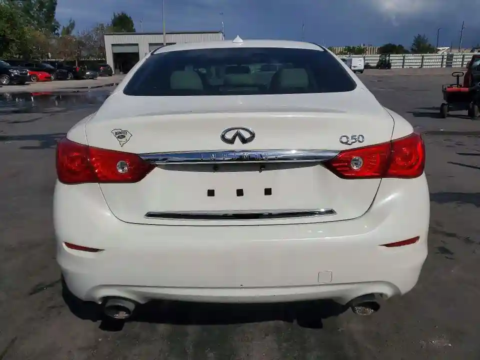 JN1EV7AP8GM303786 2016 INFINITI Q50-5