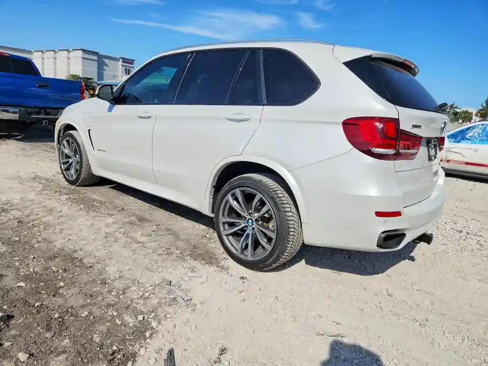 5UXKT0C54G0S77959 2016 BMW X5-1