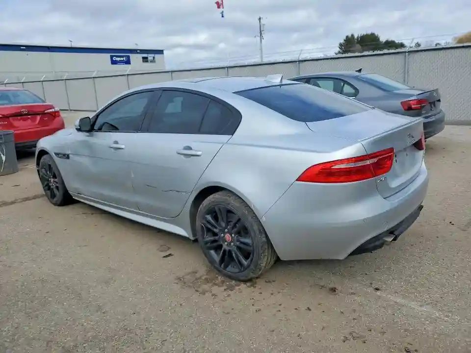 SAJAL4FX8JCP36631 2018 JAGUAR XE R-SPORT-1