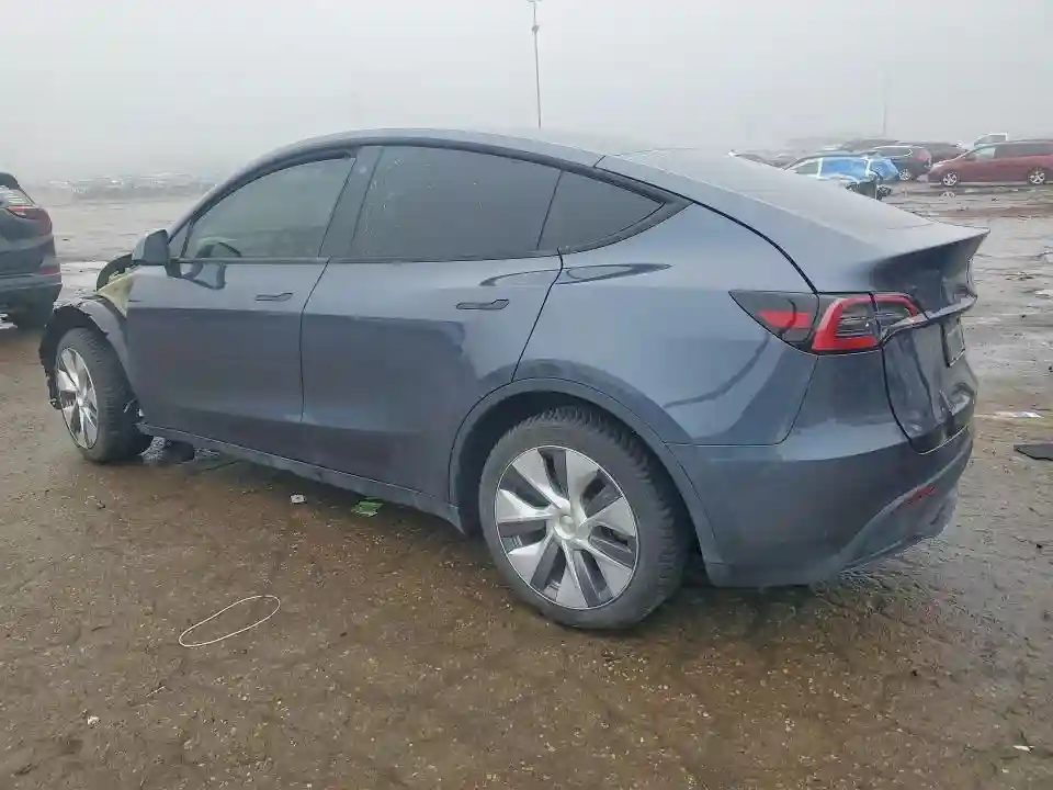 7SAYGDEE7PA025239 2023 TESLA MODEL Y-1