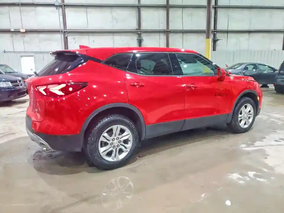 3GNKBHR48LS692245 2020 CHEVROLET BLAZER-2