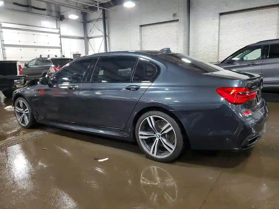 WBA7F2C58GG421026 2016 BMW 7 SERIES-1